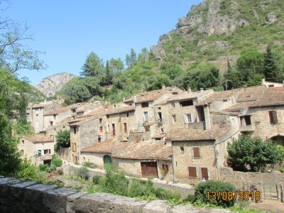 Bienvenue à Montréal.                 Montréal, département de l’Aude en région Occitanie