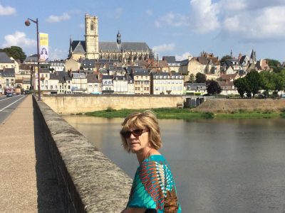 Sur les routes de France                     Pont-du-Chateau, Auvergne