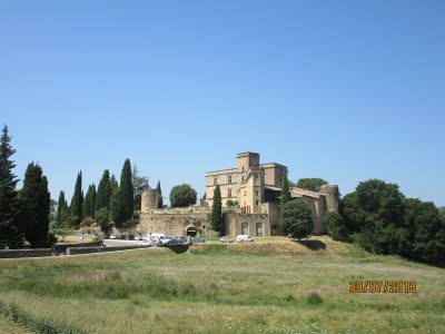 Vers les Alpes                                        Crillon le brave, Provence-Alpes-Côte d’Azur.