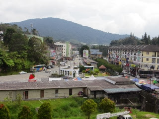 TANAH RATA ( terre plat)