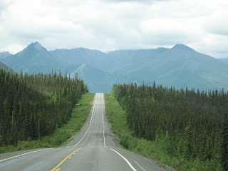 Rouler sur Tok cut-off, Alaska