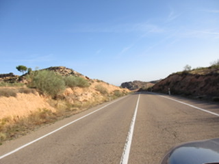 Nous traversons de l’Aragon à la Catalogne,