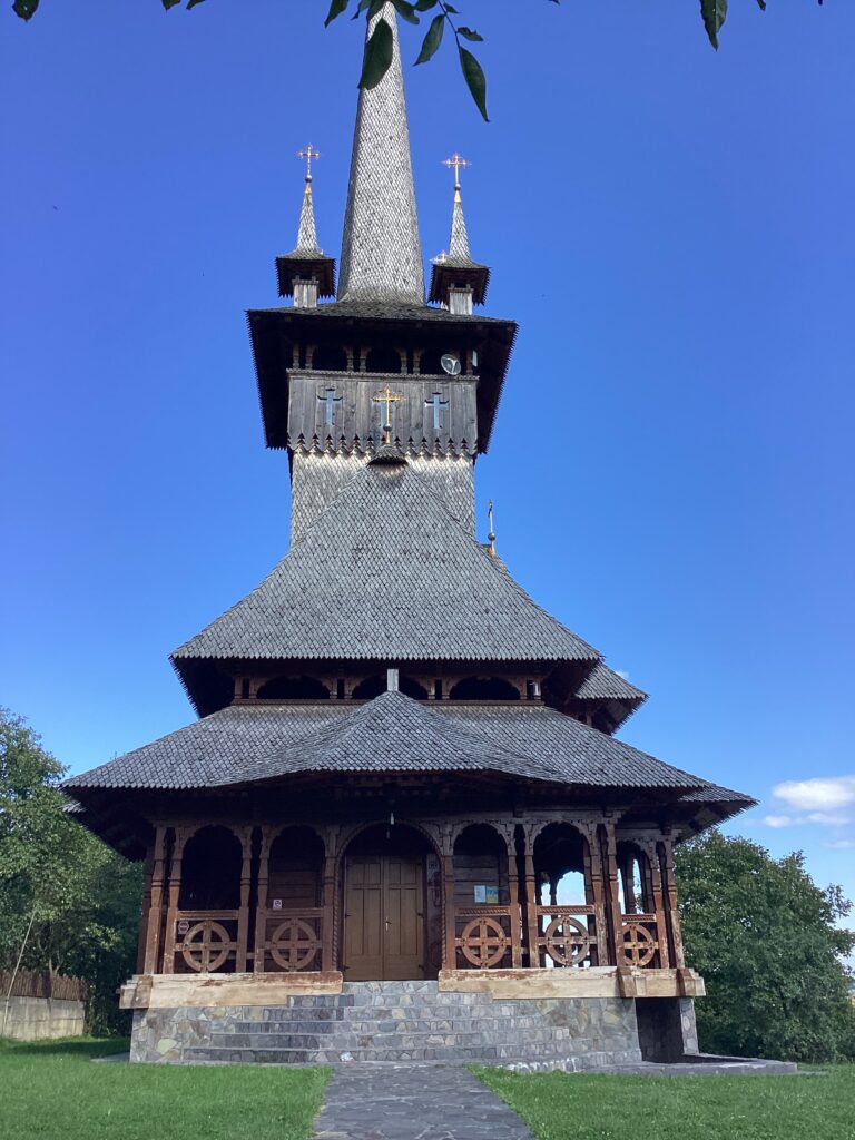 Maramures, la tournée des églises.
